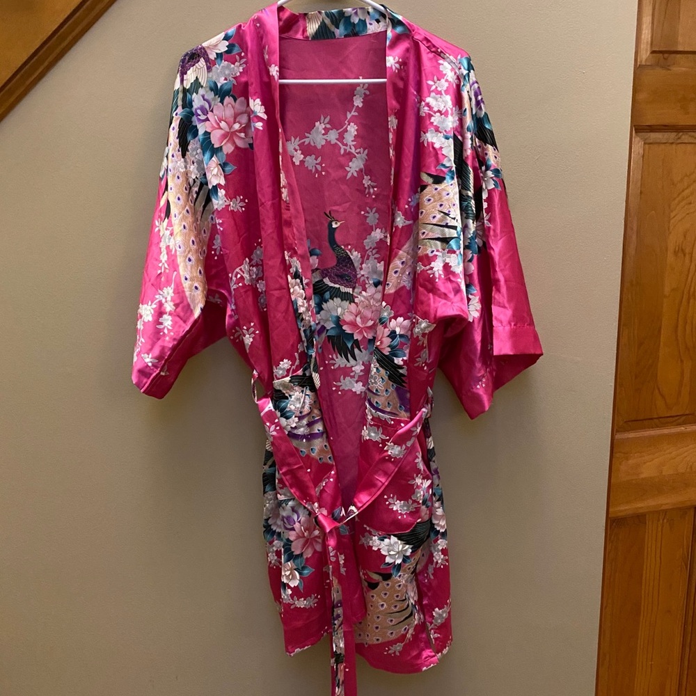 Women’s robe